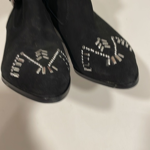 NWOT Booties! Country vibe, comfy and cute! Black suede like with silver stud - Picture 5 of 7